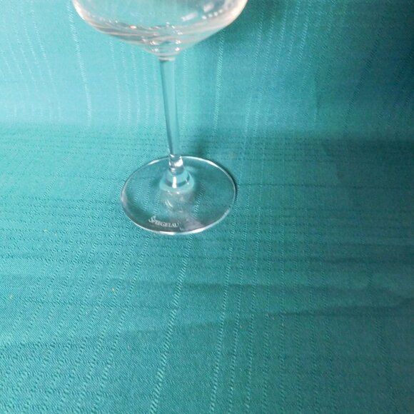 Spiegelau crystal red wine clear plain stemware glass near mint condition - Picture 5 of 7